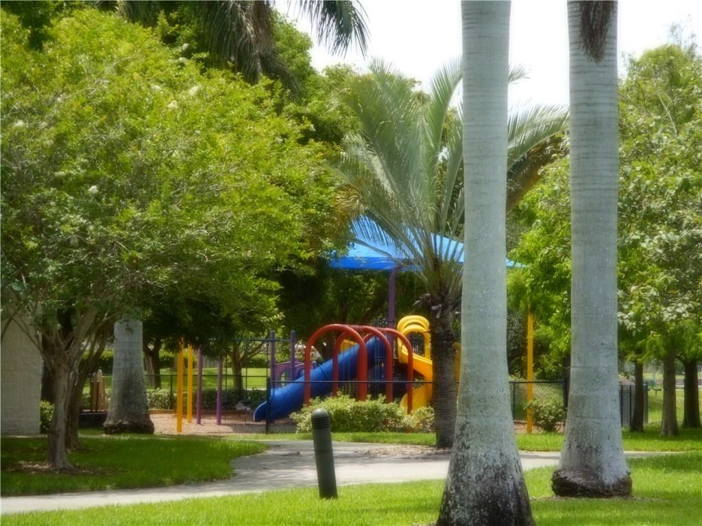 ROYAL PARK CONDOMINIUM - Residential