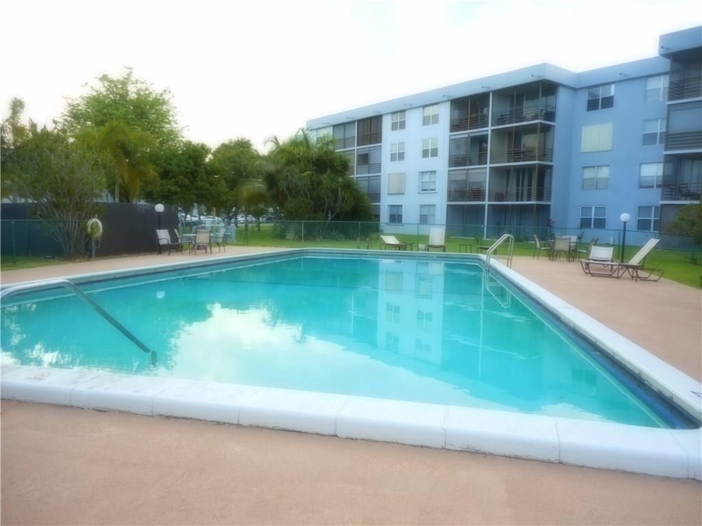 ROYAL PARK CONDOMINIUM - Residential