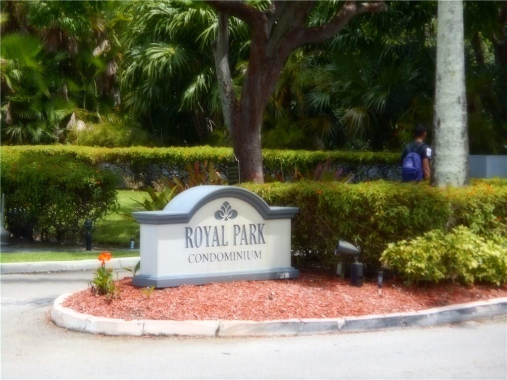 ROYAL PARK CONDOMINIUM - Residential