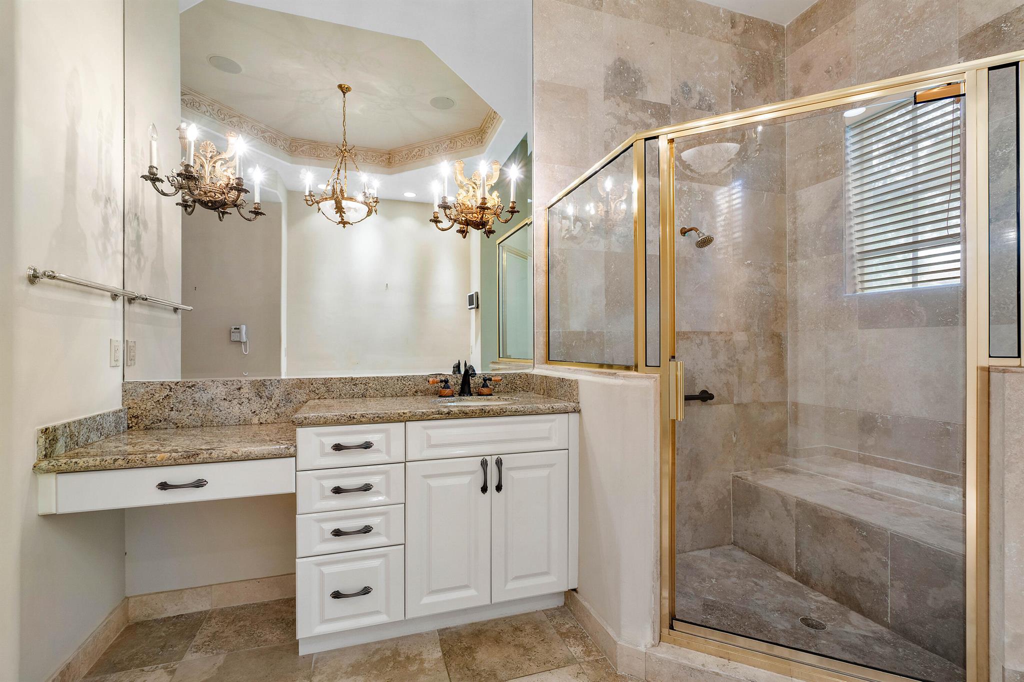 THE ESTATES / GARDENS IN - Residential