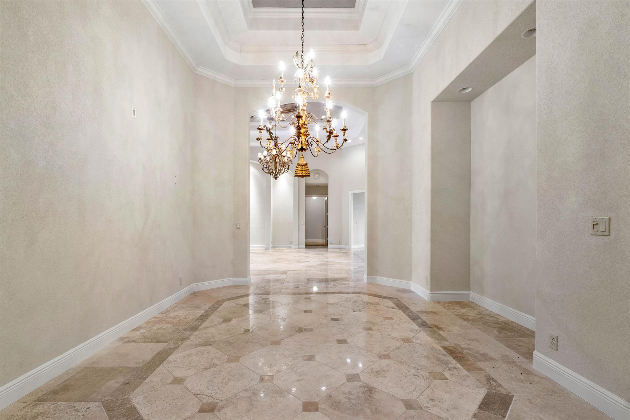 THE ESTATES / GARDENS IN - Residential