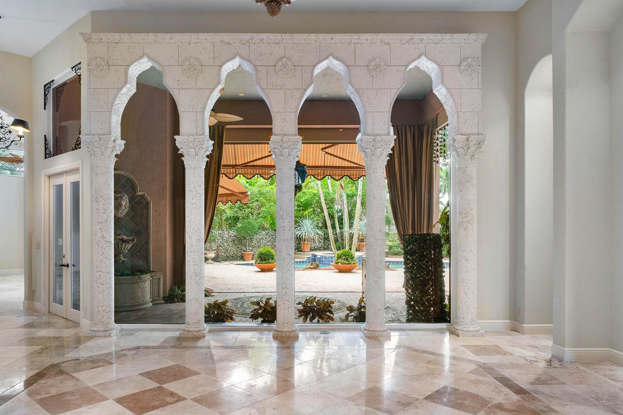 THE ESTATES / GARDENS IN - Residential