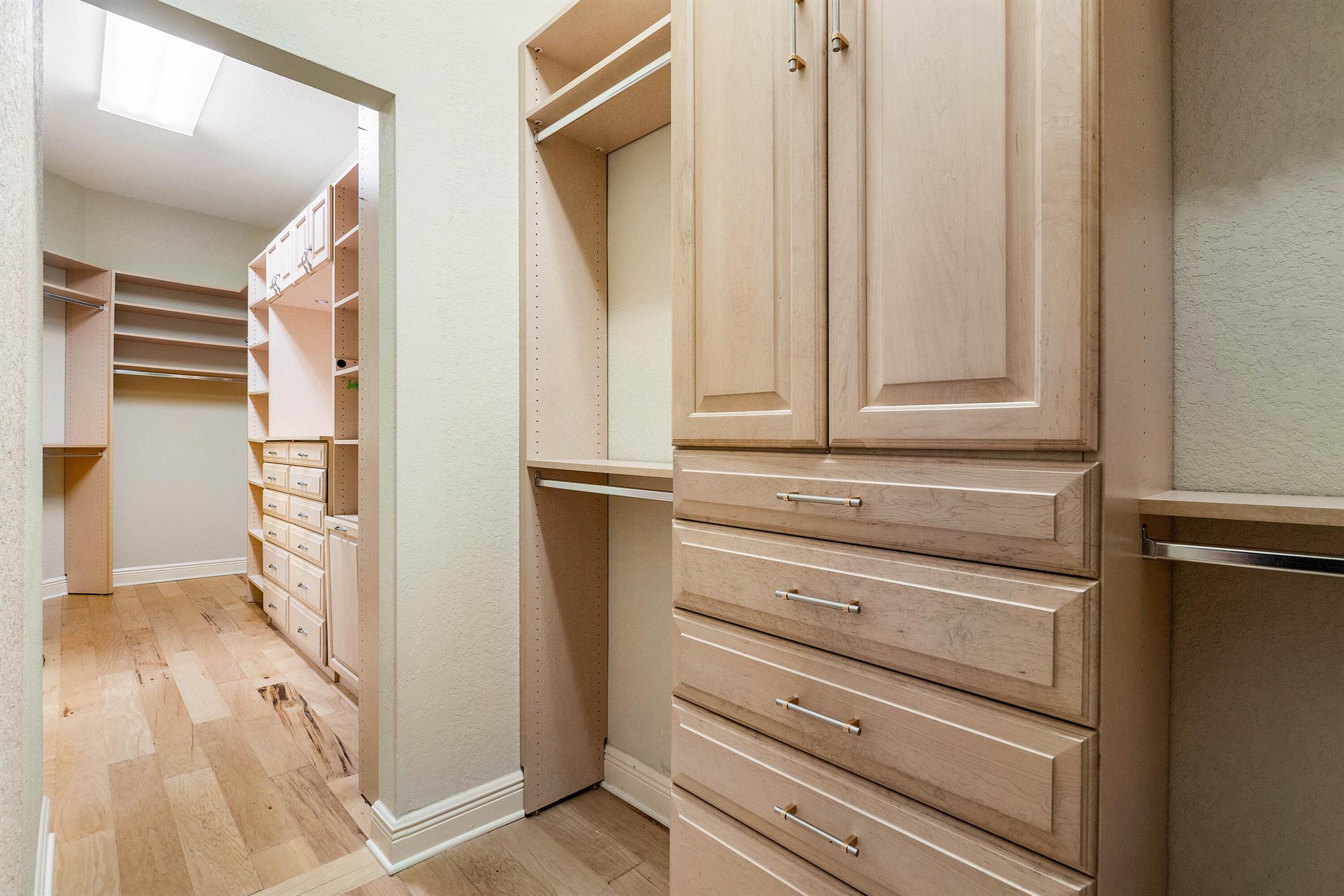 THE ESTATES / GARDENS IN - Residential