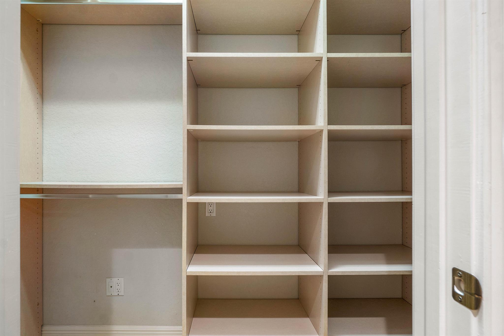 THE ESTATES / GARDENS IN - Residential