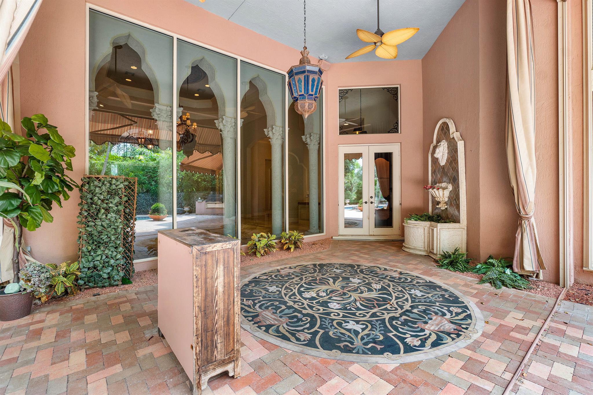 THE ESTATES / GARDENS IN - Residential