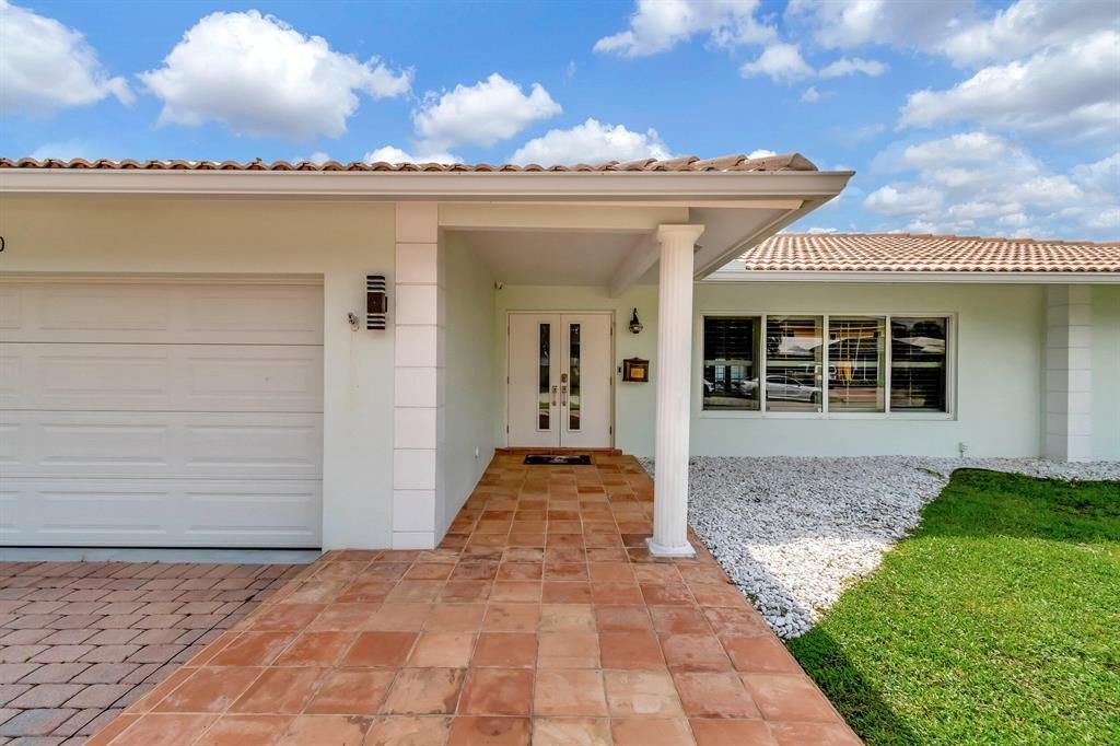 Photo of 4450 NE 23RD Avenue, Lighthouse Point, FL 33064 (MLS # B26056967)