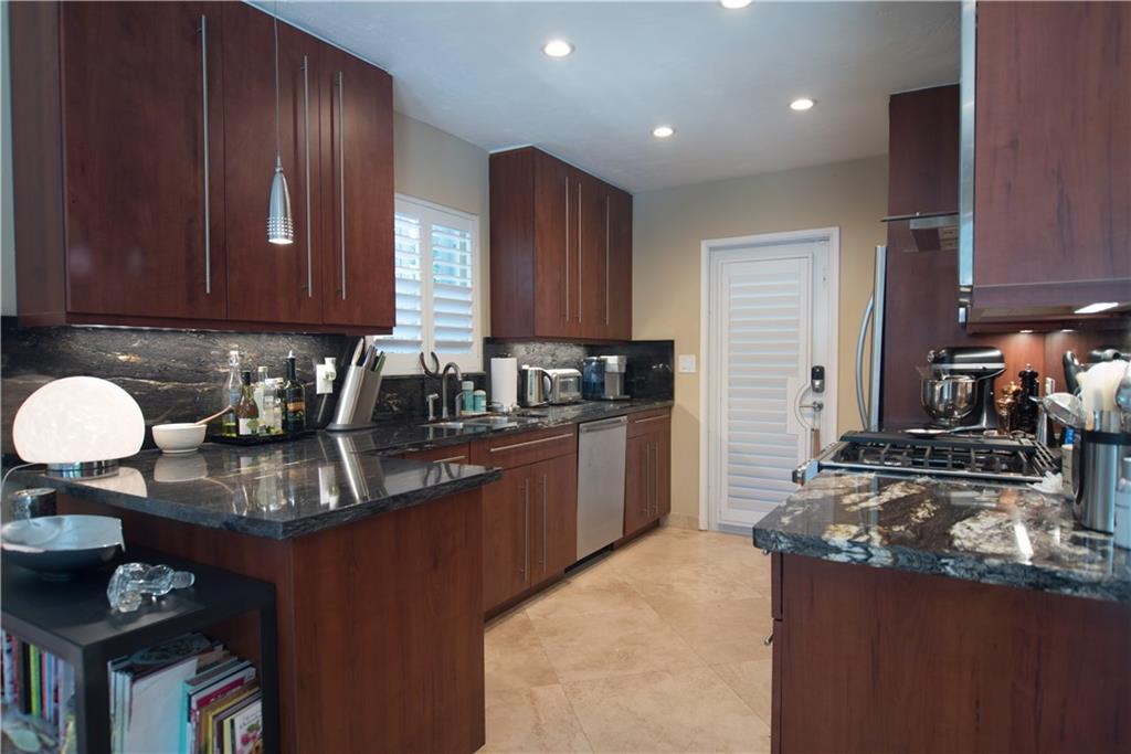 North Ridge 30-32 B - Residential