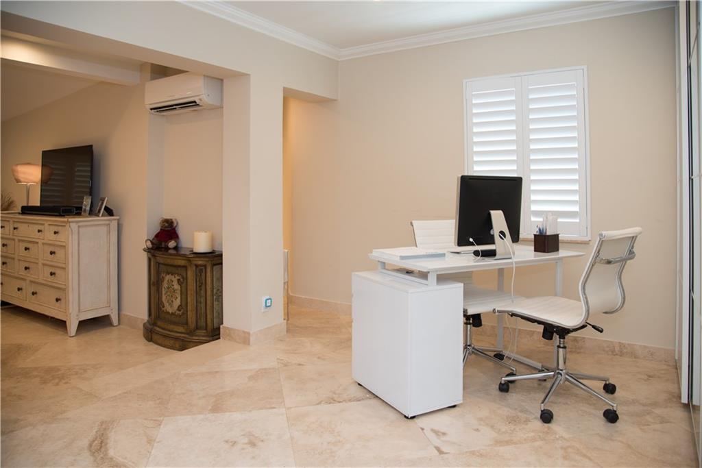 North Ridge 30-32 B - Residential