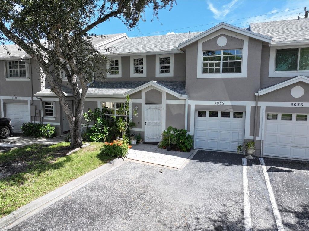 Photo of 5032 SW 121st Avenue, Cooper City, FL 33330 (MLS # F10530304)