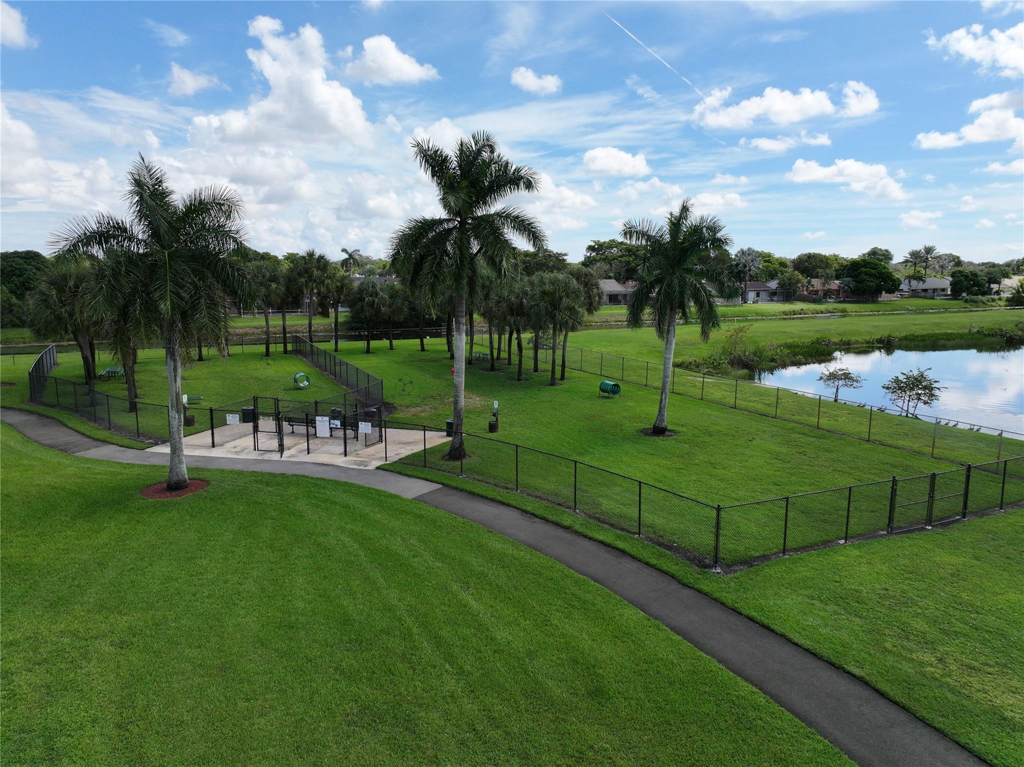 FLAMINGO GARDENS - Residential Lease