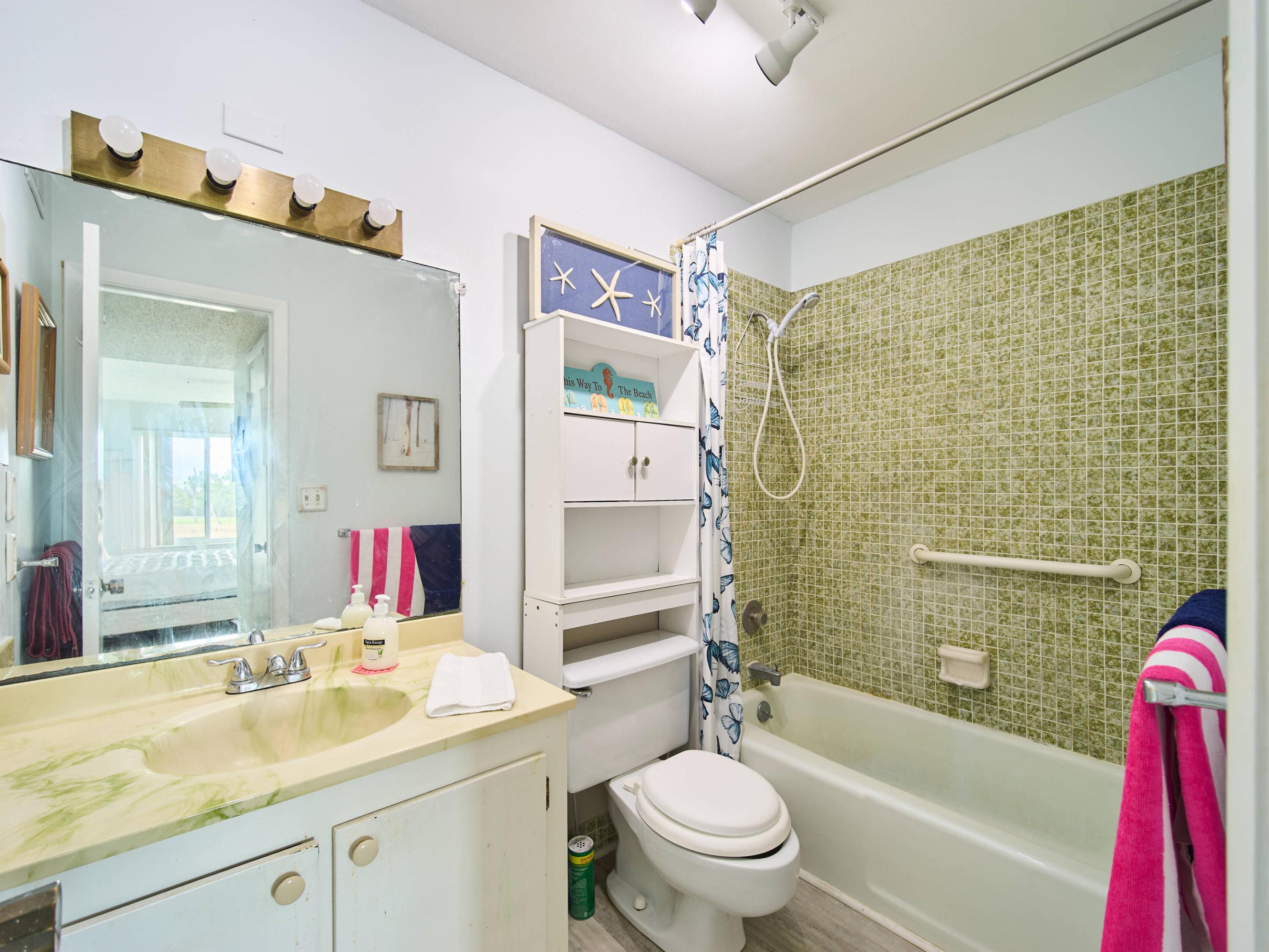 Miles Grant Condo - Residential