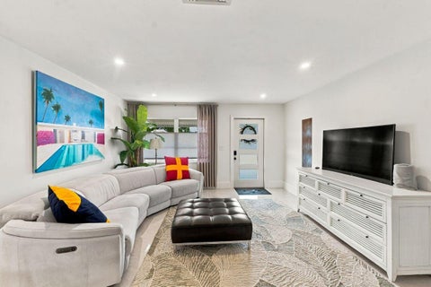 Tiny photo for 2021 SW 18TH Drive, Boynton Beach, FL 33426 (MLS # B26089950)