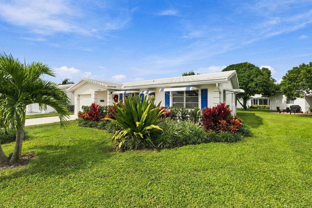 Photo of 2021 SW 18TH Drive, Boynton Beach, FL 33426 (MLS # B26089950)