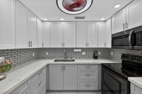 Tiny photo for 1904 BERMUDA Circle #D1, Coconut Creek, FL 33066 (MLS # B26080399)
