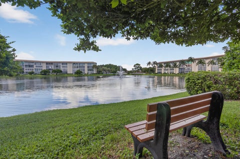Tiny photo for 1904 BERMUDA Circle #D1, Coconut Creek, FL 33066 (MLS # B26080399)