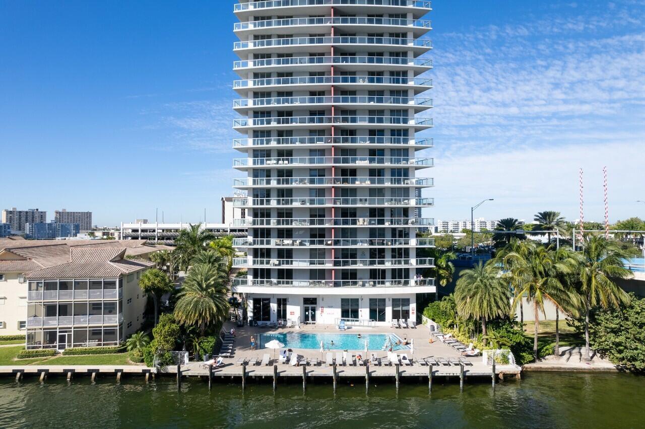 BEACHWALK CONDOMINIUM - Residential