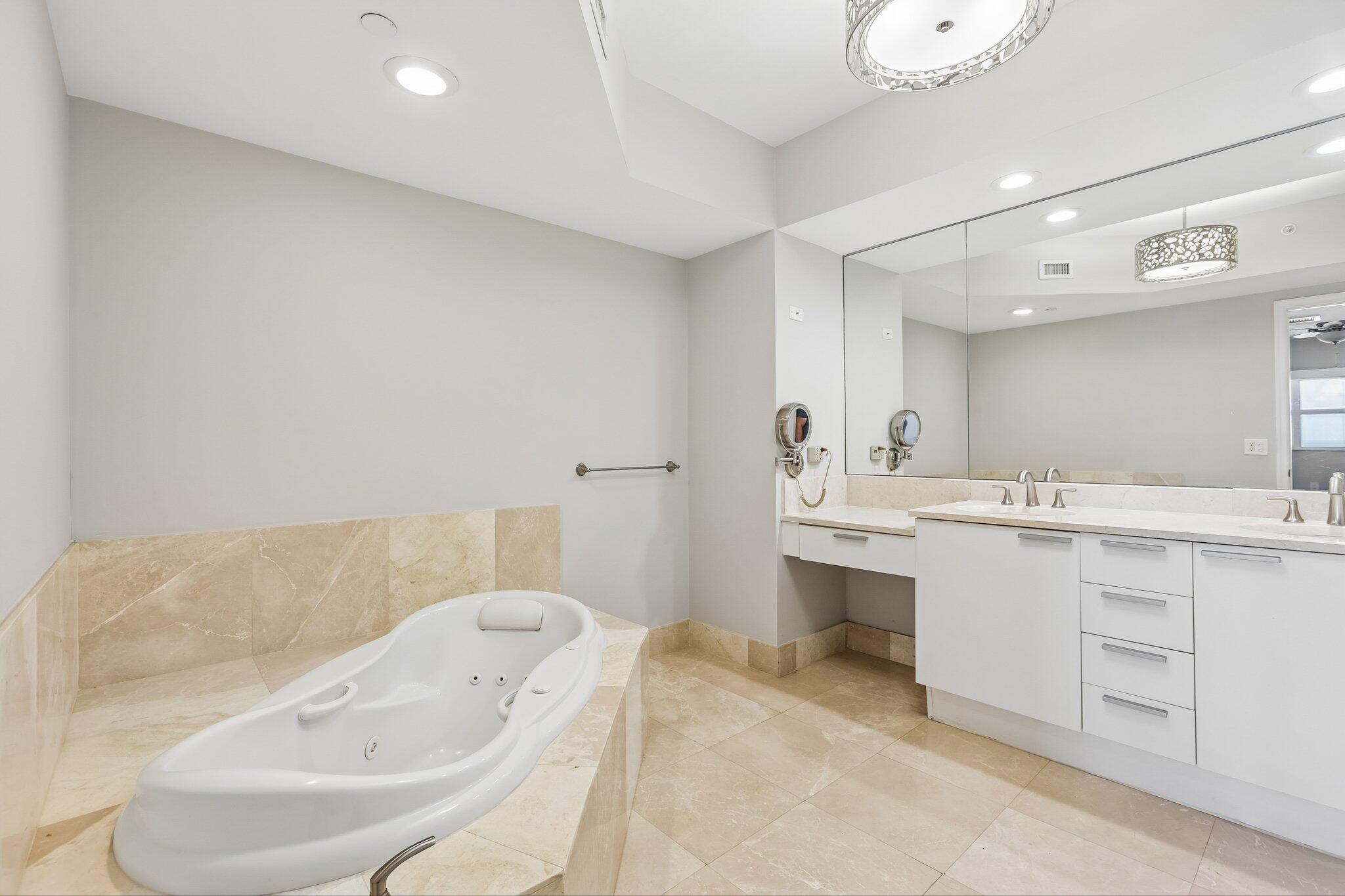 MARINA GRANDE RIVIERA BEACH CONDO - Residential