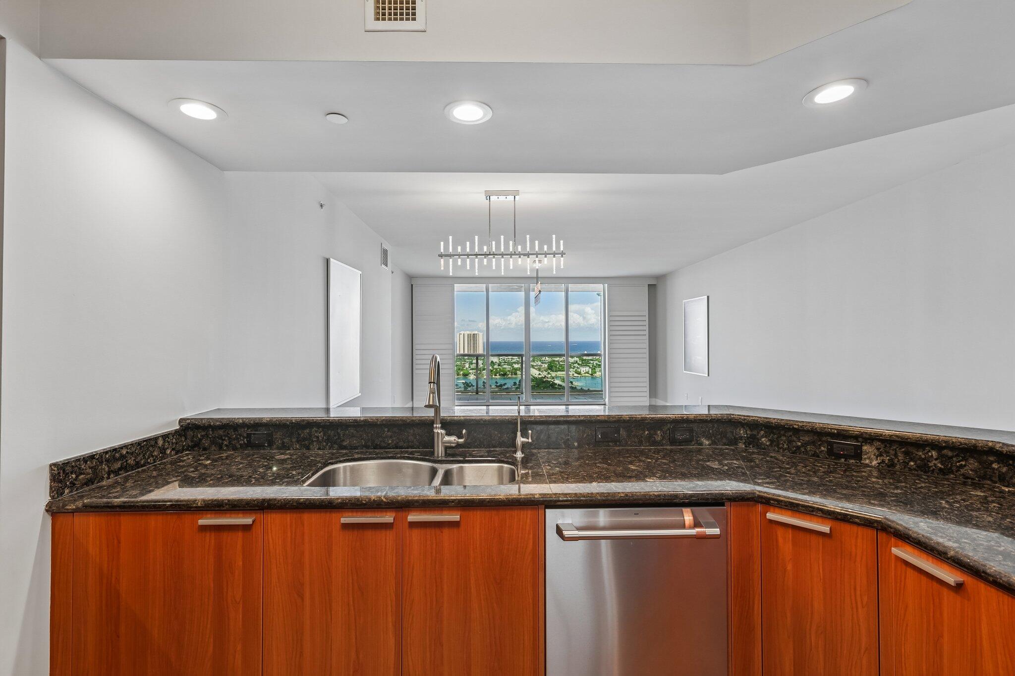 MARINA GRANDE RIVIERA BEACH CONDO - Residential