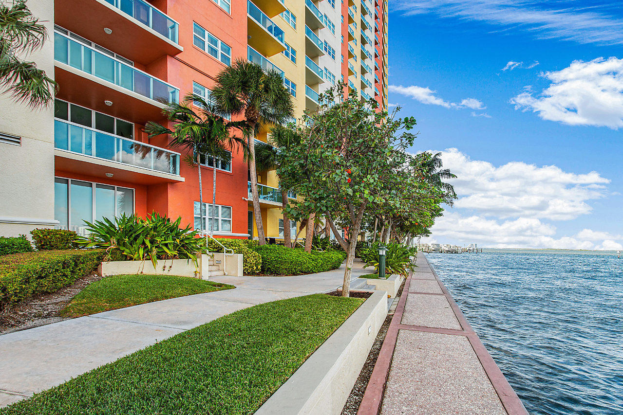 MARINA GRANDE RIVIERA BEACH CONDO - Residential