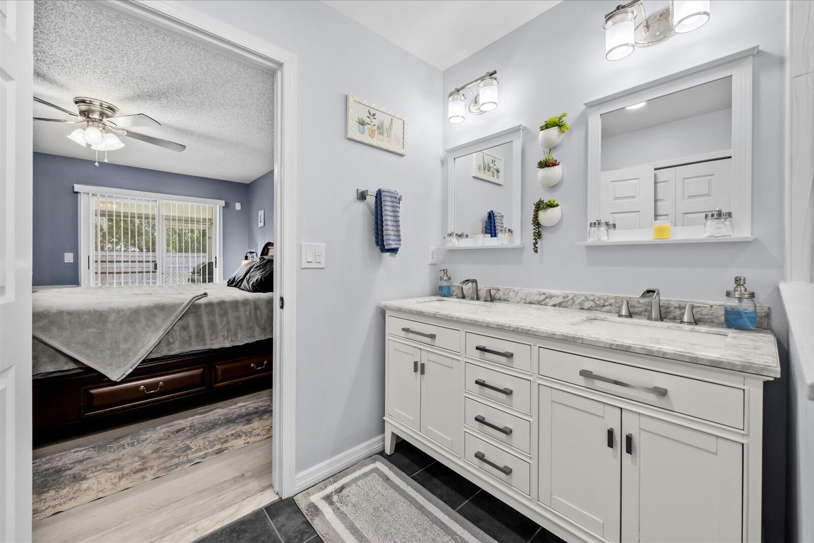 PORT ST LUCIE SECTION 4 - Residential