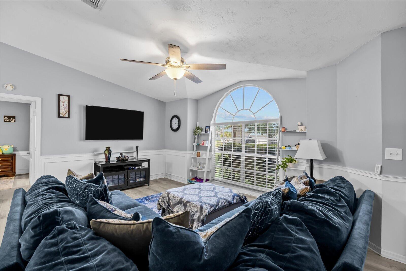 PORT ST LUCIE SECTION 4 - Residential