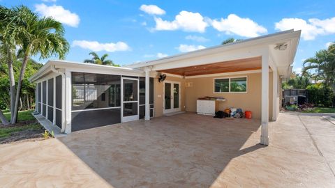 A home in Deerfield Beach