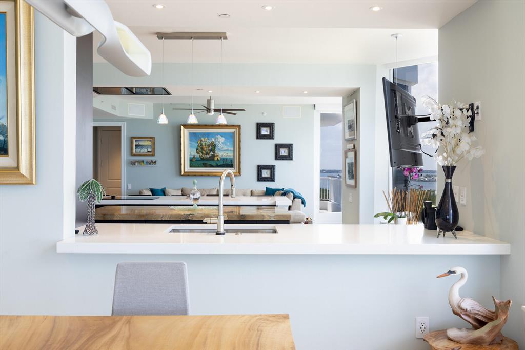 CLARIDGE BY THE SEA - Residential