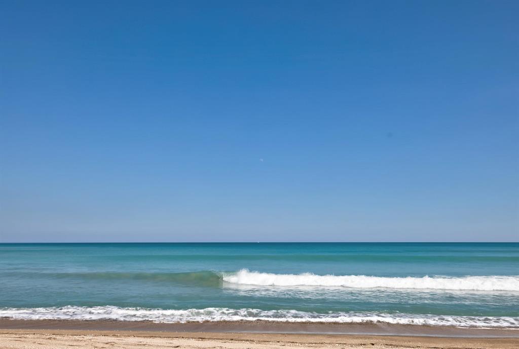 CLARIDGE BY THE SEA - Residential