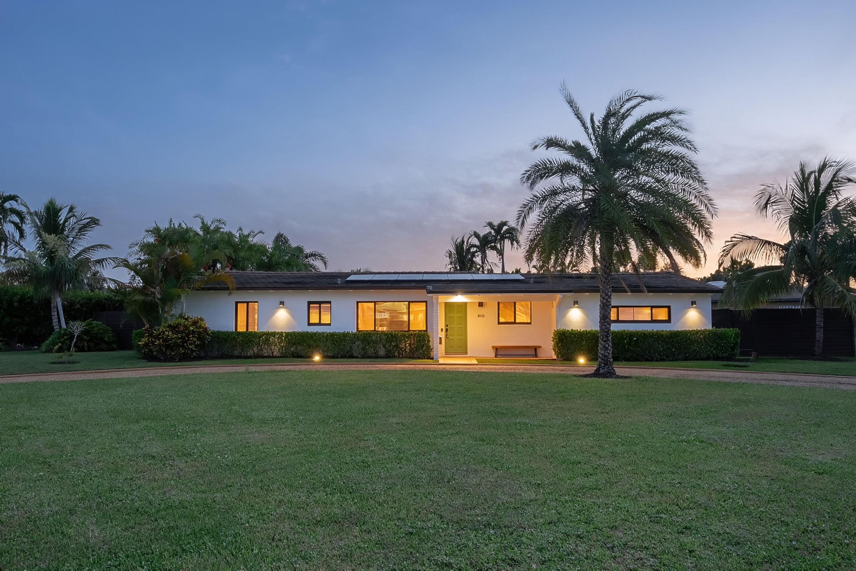 310 Orange Way