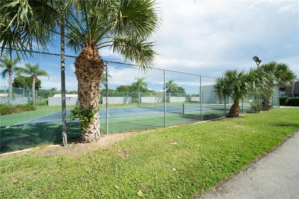 Point At Delray - Residential