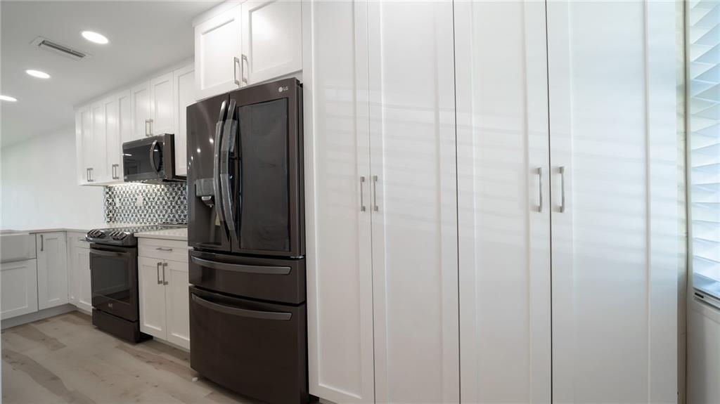 Point At Delray - Residential
