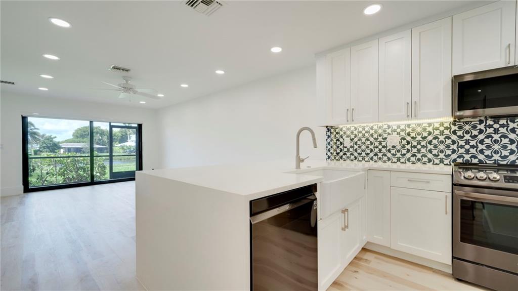 Point At Delray - Residential