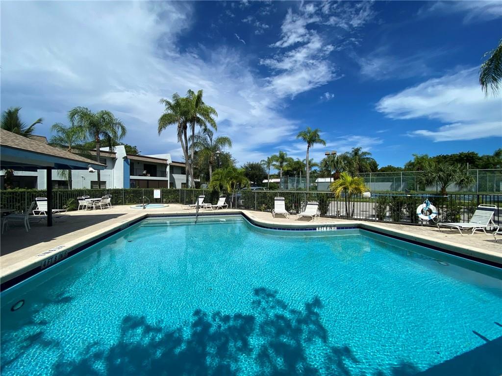 Point At Delray - Residential