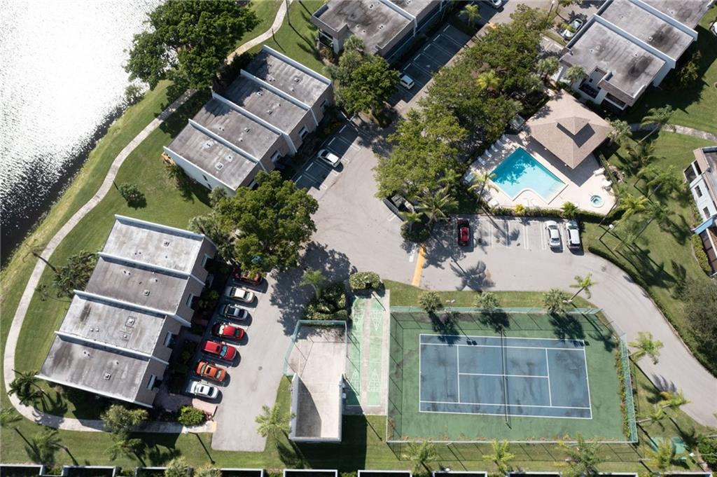 Point At Delray - Residential