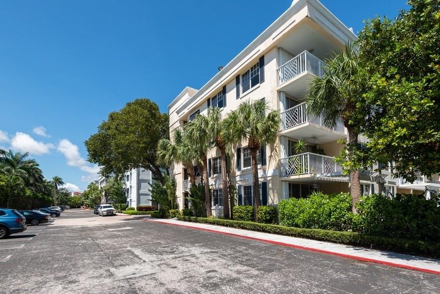 BERMUDA CAY - Residential