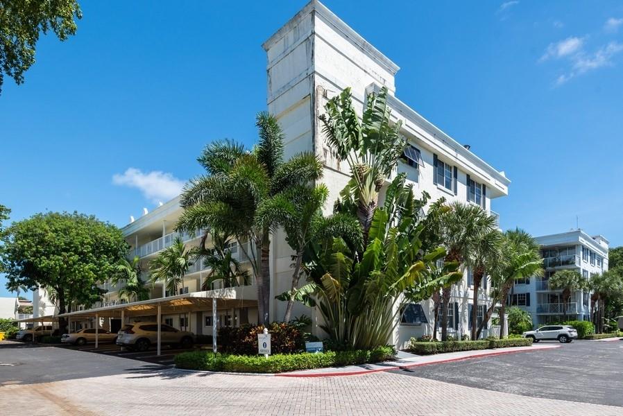 BERMUDA CAY - Residential