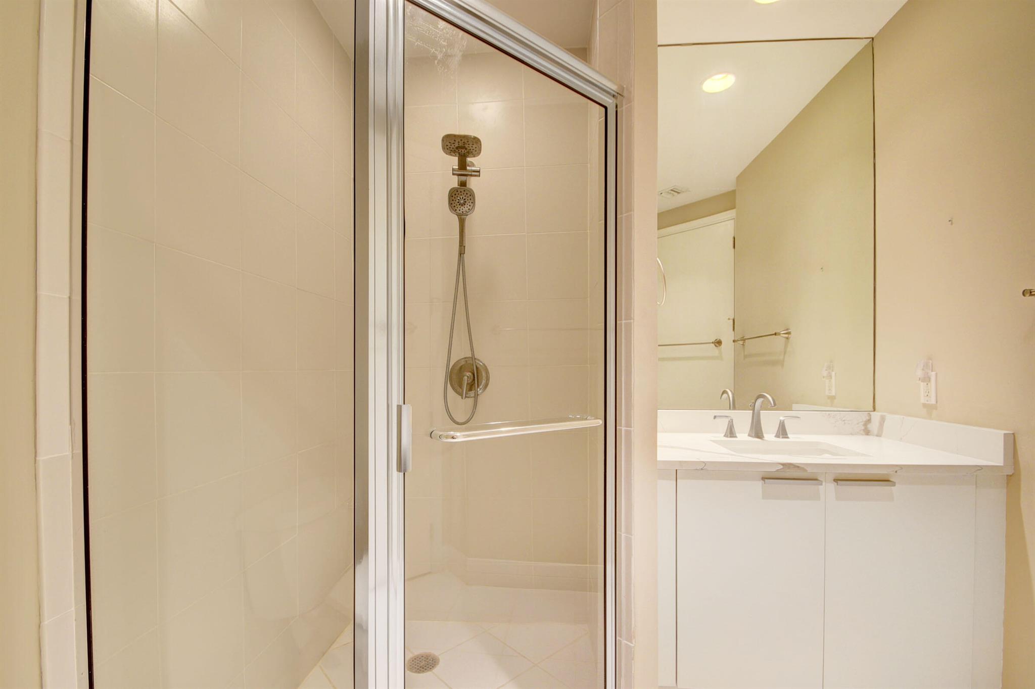 MARINA GRANDE RIVIERA BEA - Residential Lease