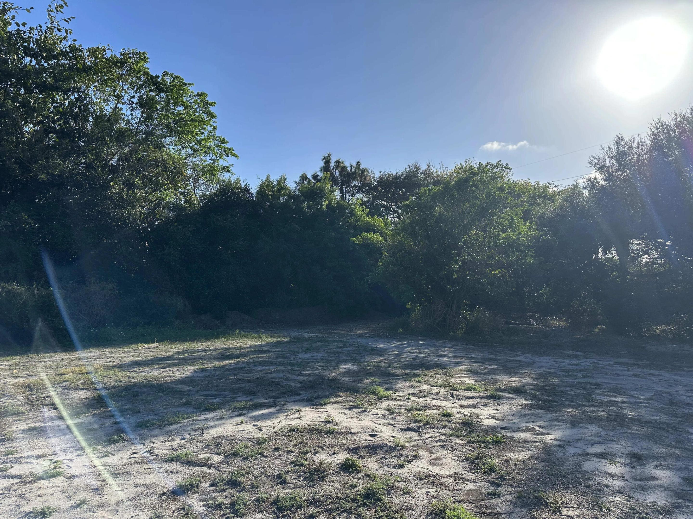 BARCELONA VILLAS - Land