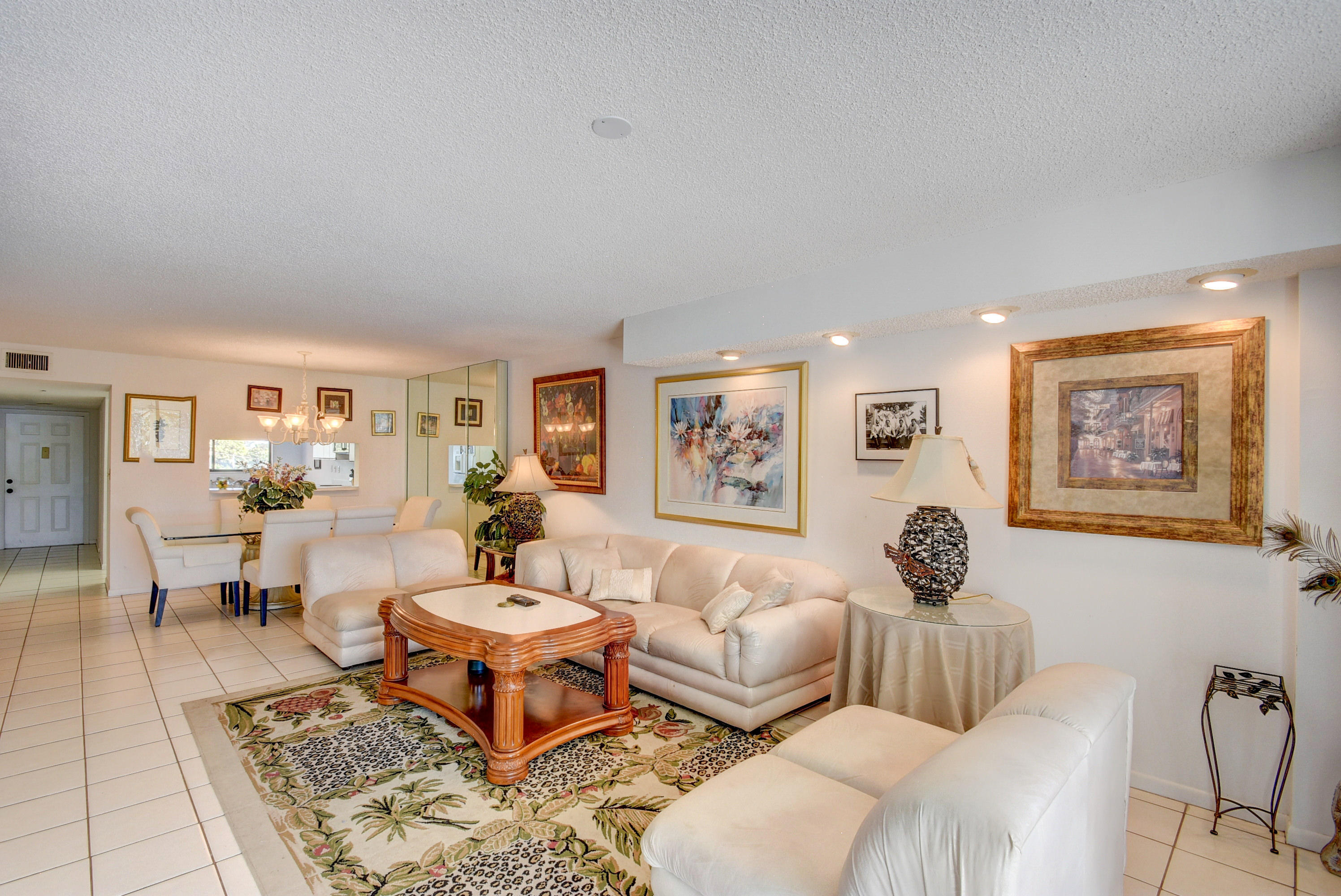 LAKES OF DELRY - Residential