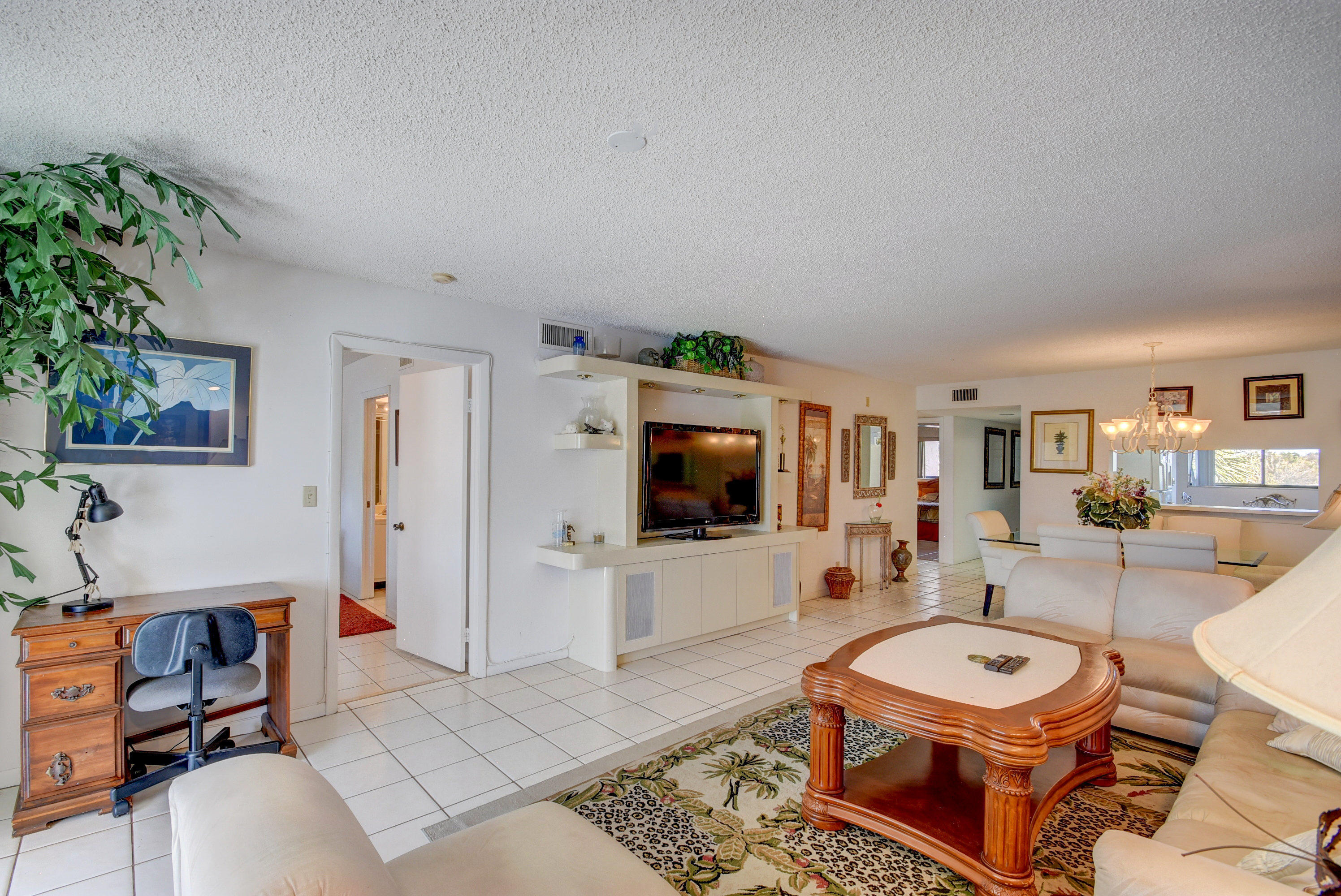 LAKES OF DELRY - Residential