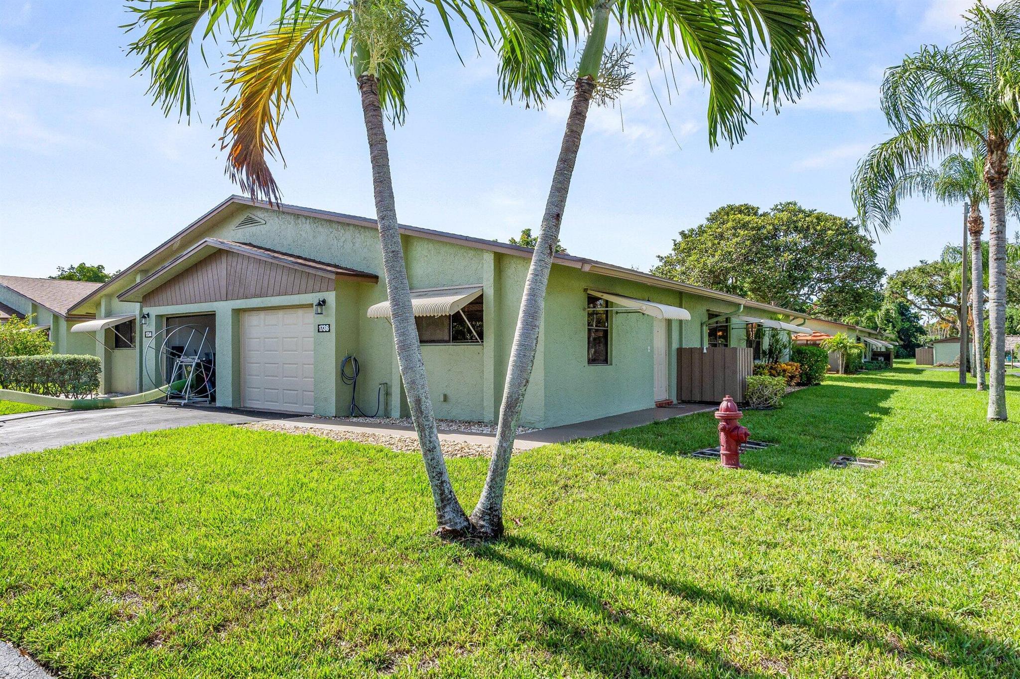 1736 Palmland Drive