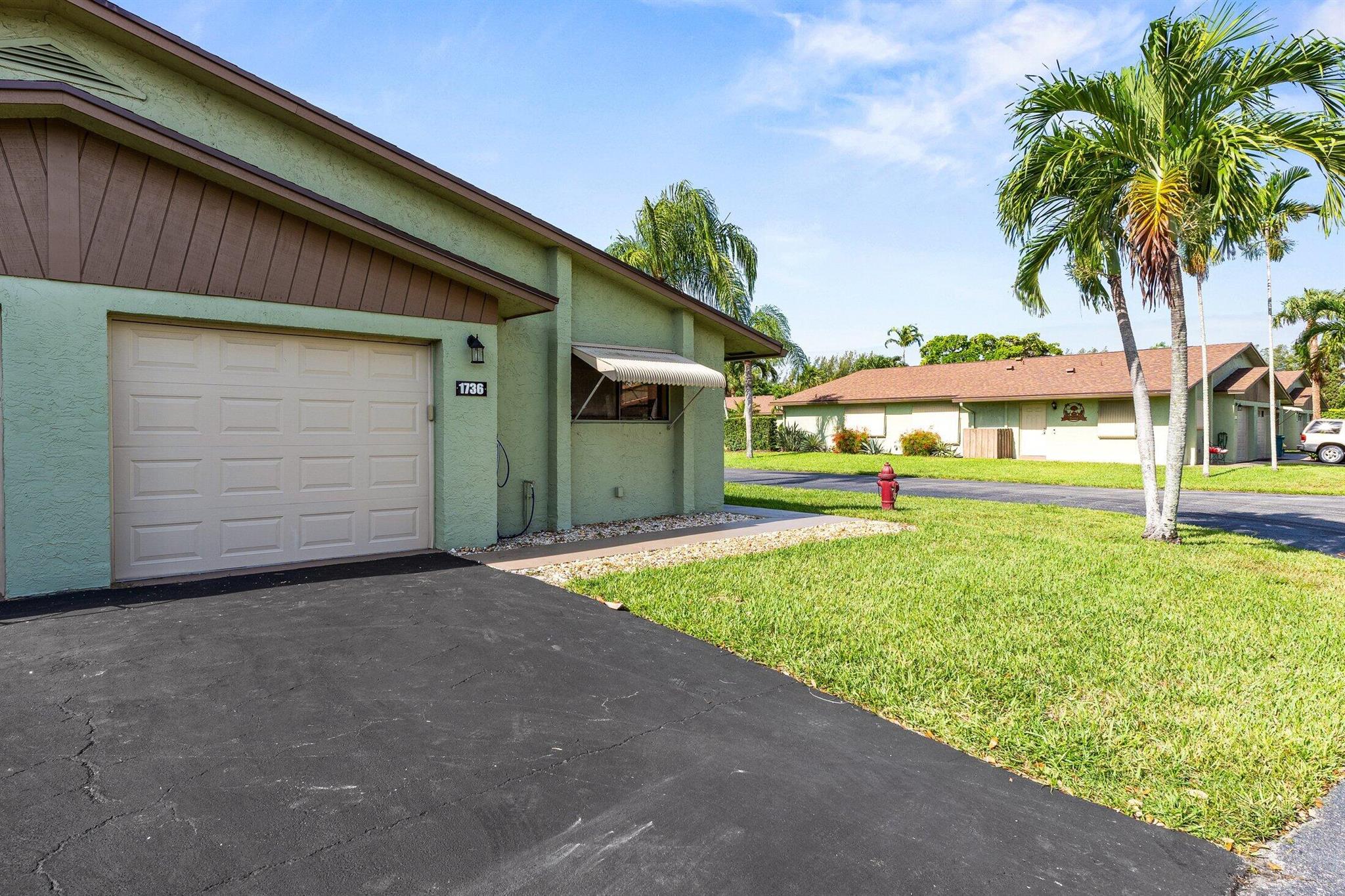 1736 Palmland Drive