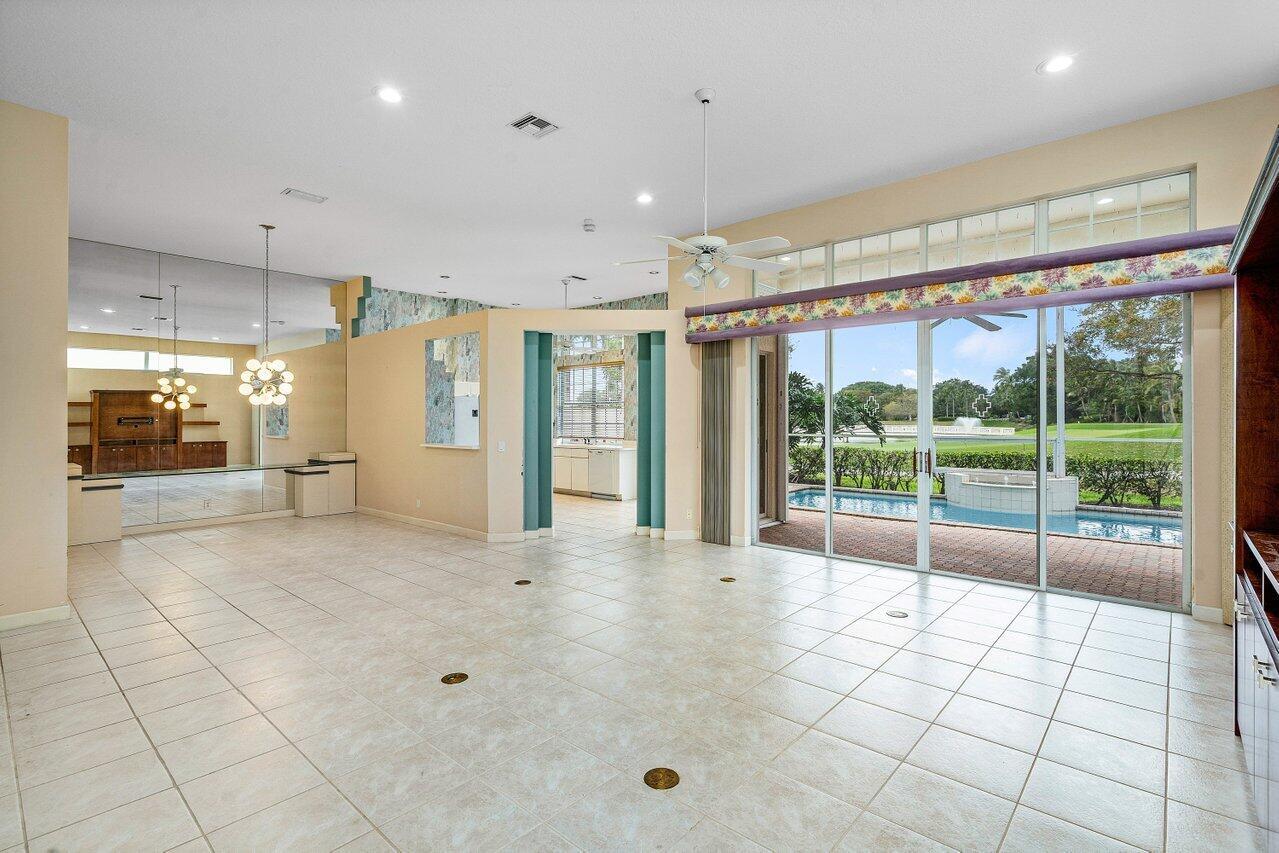 208 Coral Cay Terrace