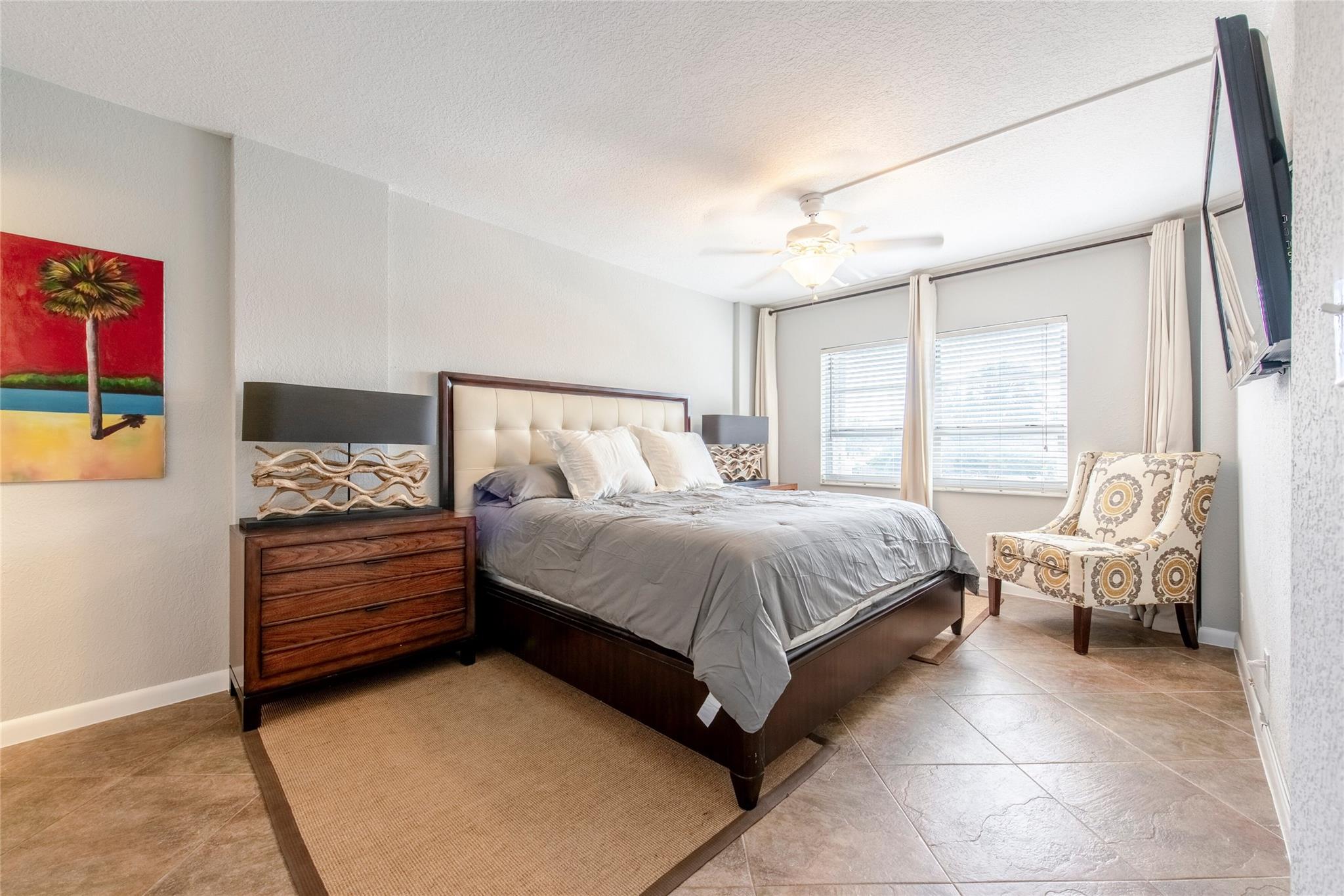 Coral Lake Tower - Residential