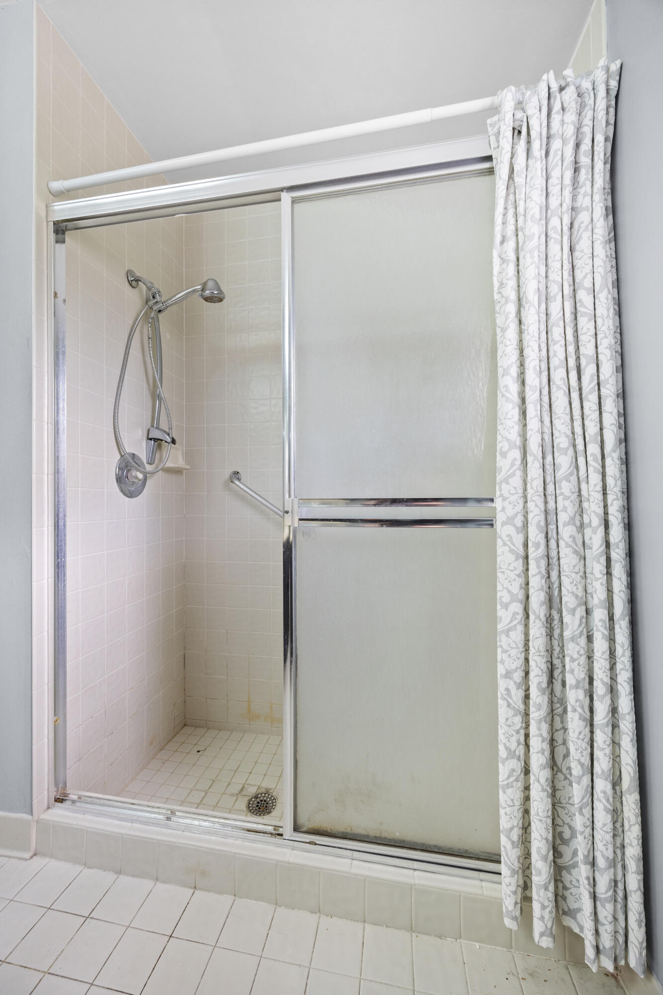 ARBOURS II OF THE PALM BEACHES - Residential