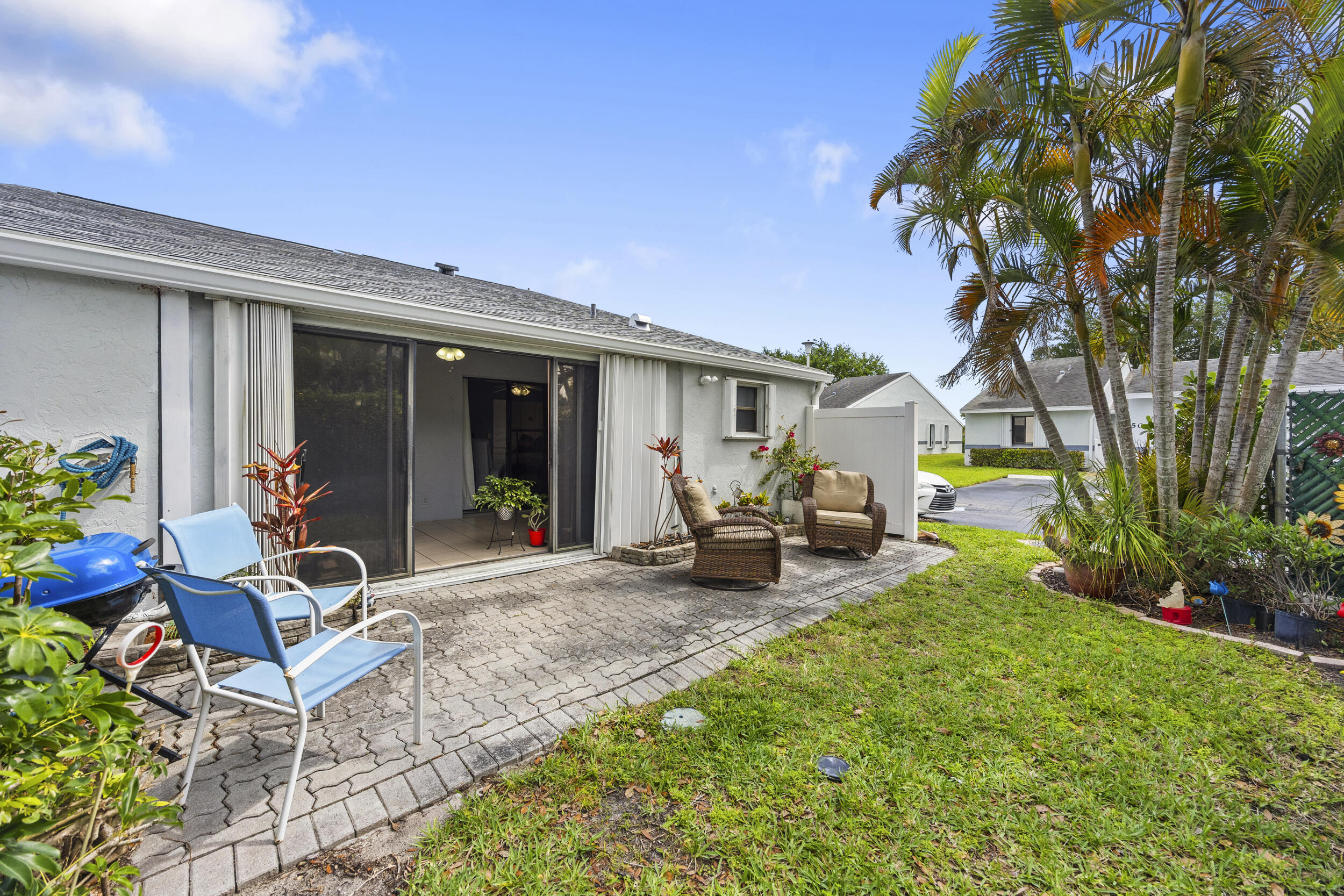 ARBOURS II OF THE PALM BEACHES - Residential