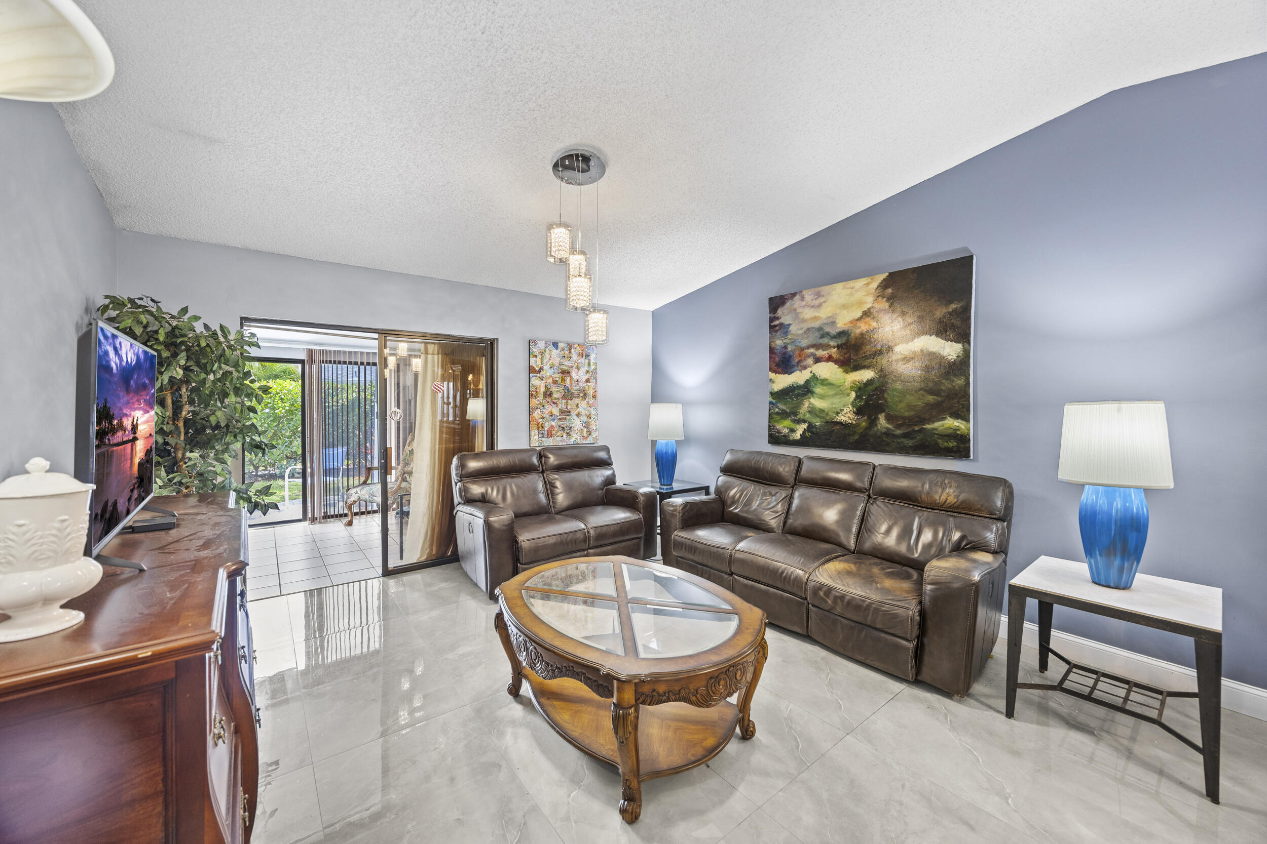 ARBOURS II OF THE PALM BEACHES - Residential