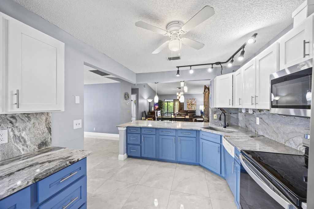 Photo of 2640 Gately Drive W #1601, West Palm Beach, FL 33415 (MLS # B26016459)