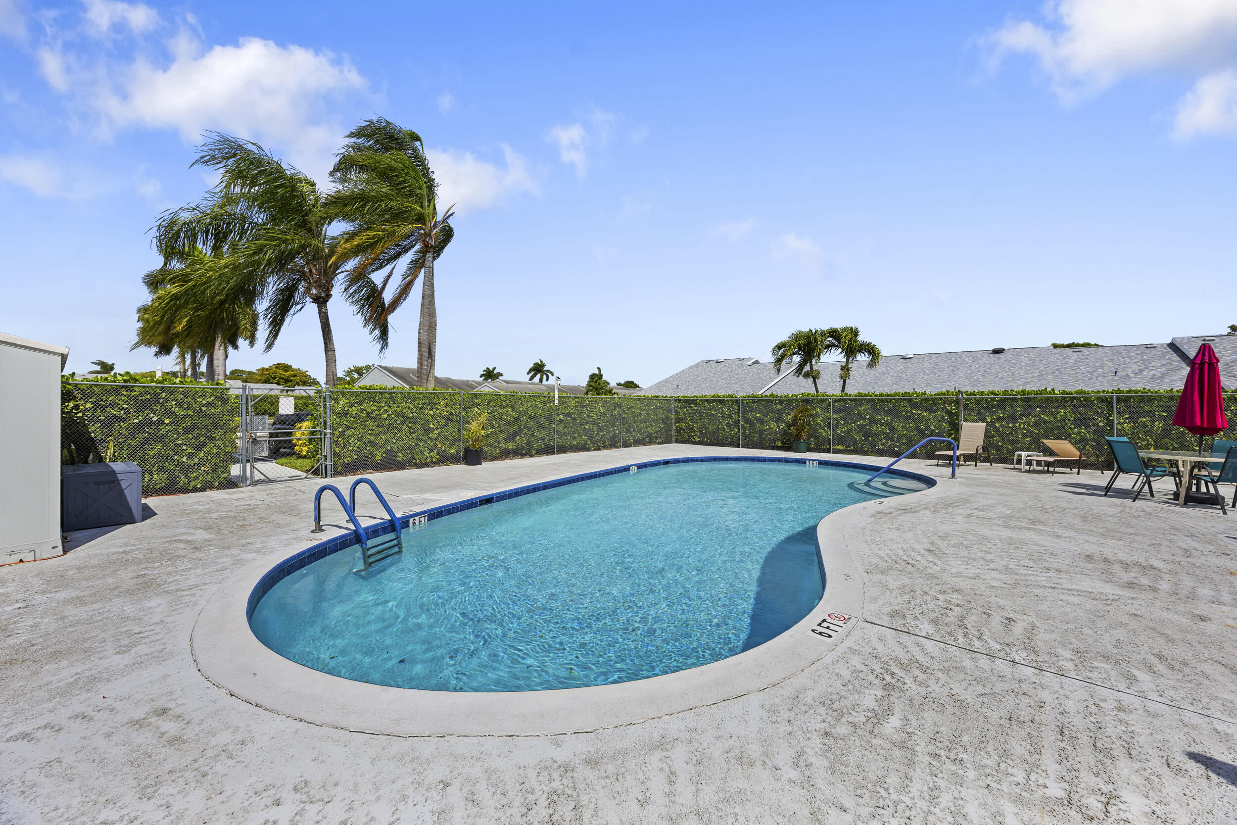 ARBOURS II OF THE PALM BEACHES - Residential