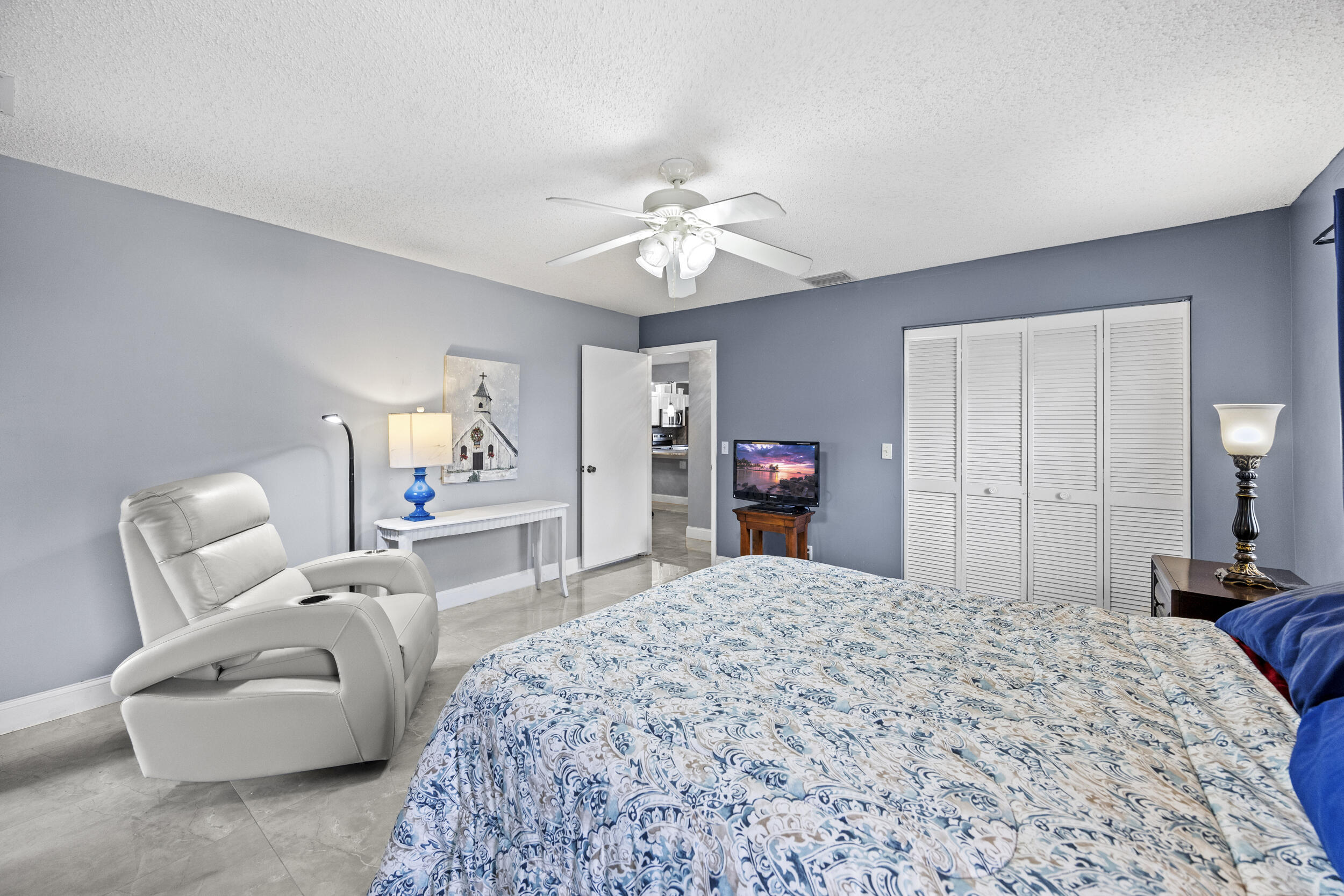 ARBOURS II OF THE PALM BEACHES - Residential